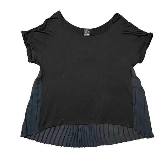 Black tshirt sheer back - Picture 1 of 4